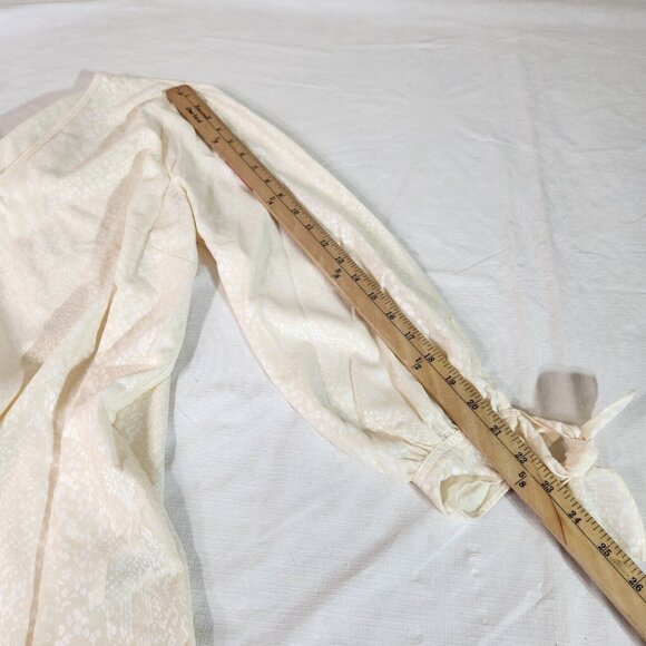 Michael Kors Women’s Ivory Long Sleeves V Neck Top Blouse Plus Size 0X (C10) - Picture 7 of 12